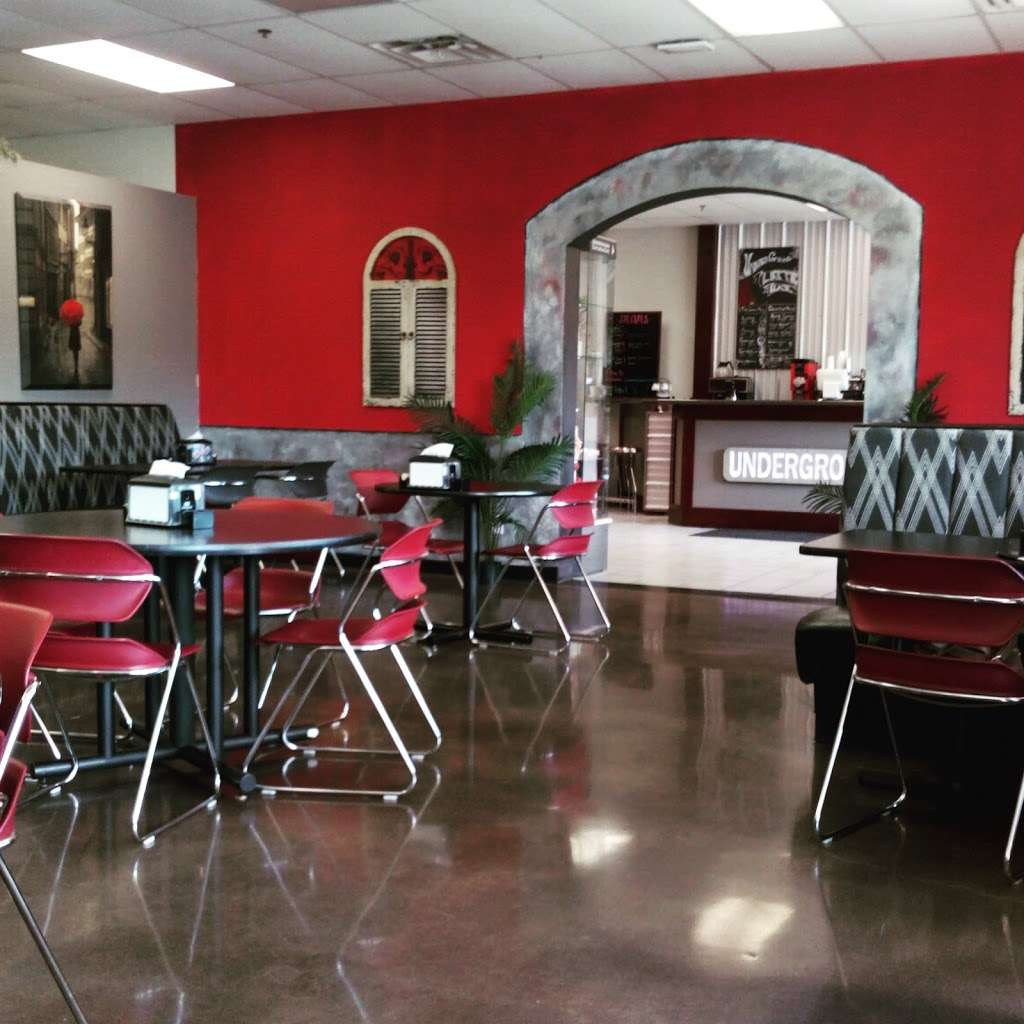 Underground Cupcakes & Café | 3631 State Rd 46, Bloomington, IN 47404, USA | Phone: (812) 935-5253