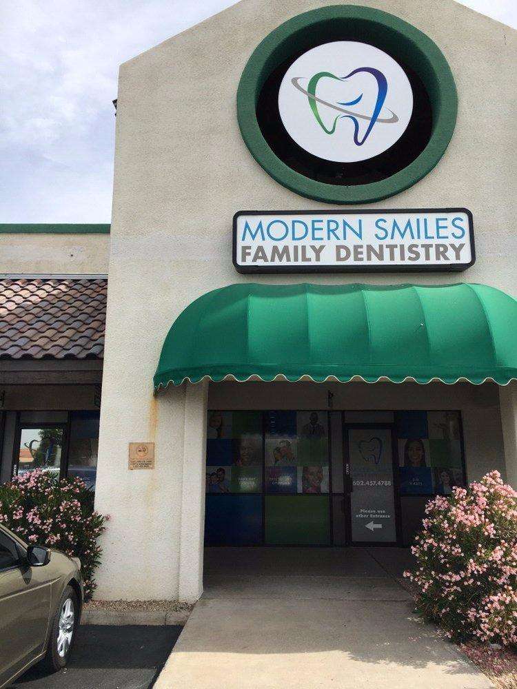 Modern Smiles Family Dentistry | 4022 E Greenway Rd Suite 12, Phoenix, AZ 85032, USA | Phone: (602) 457-4788