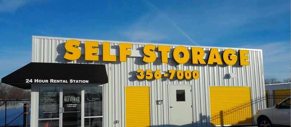 Waterfront Self Storage | 6910 Waterfront Dr, Indianapolis, IN 46214 | Phone: (317) 342-0967