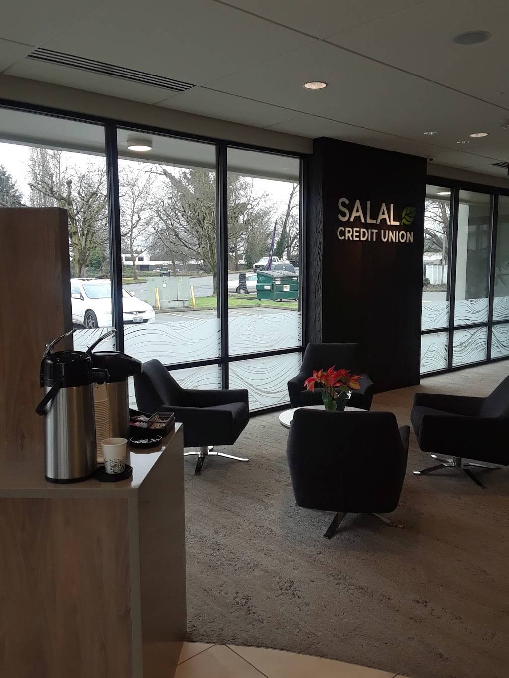 Salal Credit Union - Tukwila | 690 Strander Blvd, Tukwila, WA 98188, USA | Phone: (206) 298-9394