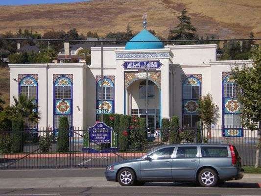 Masjid Abu Bakr Siddiq | 29414 Mission Blvd, Hayward, CA 94544, USA | Phone: (510) 582-2730