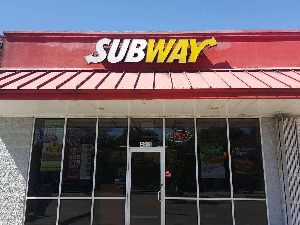 Subway Restaurants | 4911 FM517 Suite E, Dickinson, TX 77539, USA | Phone: (281) 534-7827