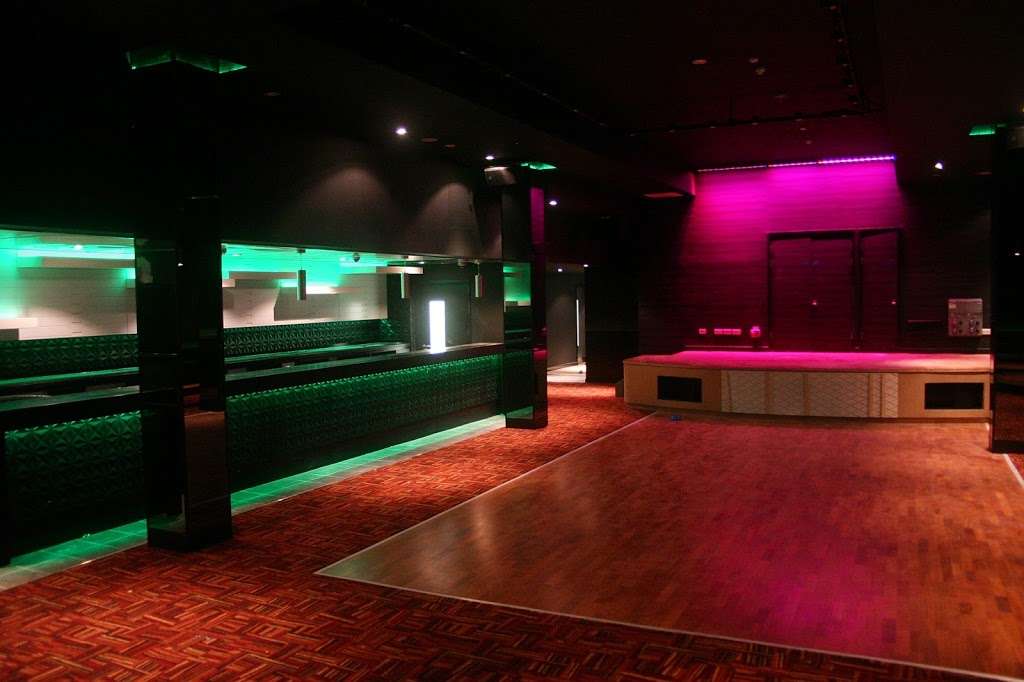 University of Hertfordshire - Attic bar | The Forum, Hatfield AL10 9AB, UK | Phone: 01707 284800