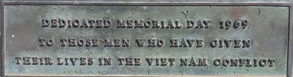 Vietnam Veterans Memorial Plaque | 1021 Temple Ave, Camarillo, CA 93010, USA | Phone: (805) 482-1996