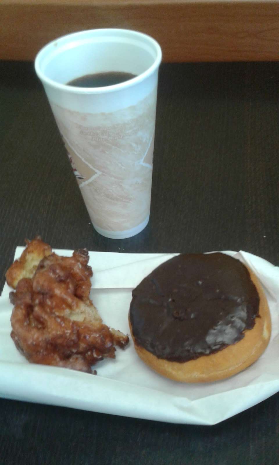 Circle Donuts | 2201 N Lakewood Blvd, Long Beach, CA 90815, USA | Phone: (562) 498-5688