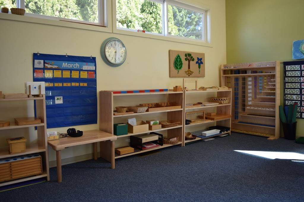 Woodinville Montessori School | Woodinville campus | 13965 NE 166th St, Woodinville, WA 98072, USA | Phone: (425) 482-3184