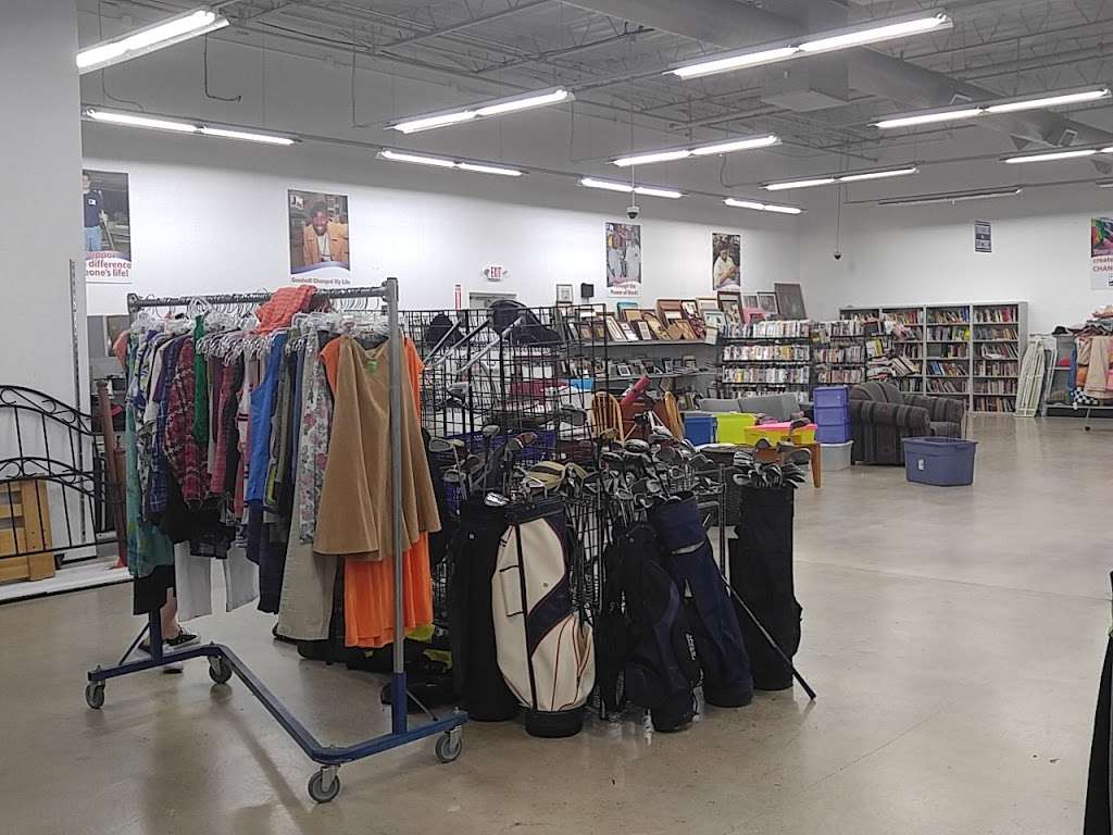 Goodwill Houston Select Stores | 5611 Uvalde Rd, Houston, TX 77049 | Phone: (713) 970-1790