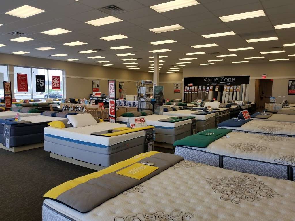 Mattress Firm Chambersburg East | 500 Walker Rd Ste C, Chambersburg, PA 17201, USA | Phone: (717) 263-0630