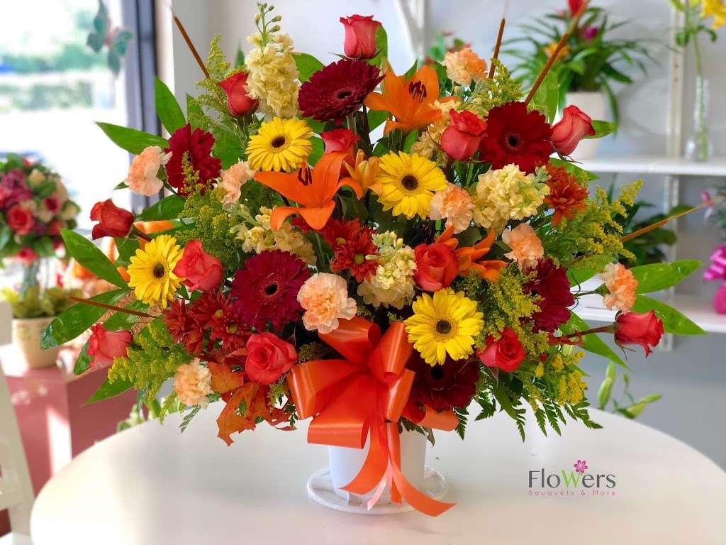 Flowers Bouquet & More | 2662 Simpson Rd, Kissimmee, FL 34744, USA | Phone: (321) 697-0200