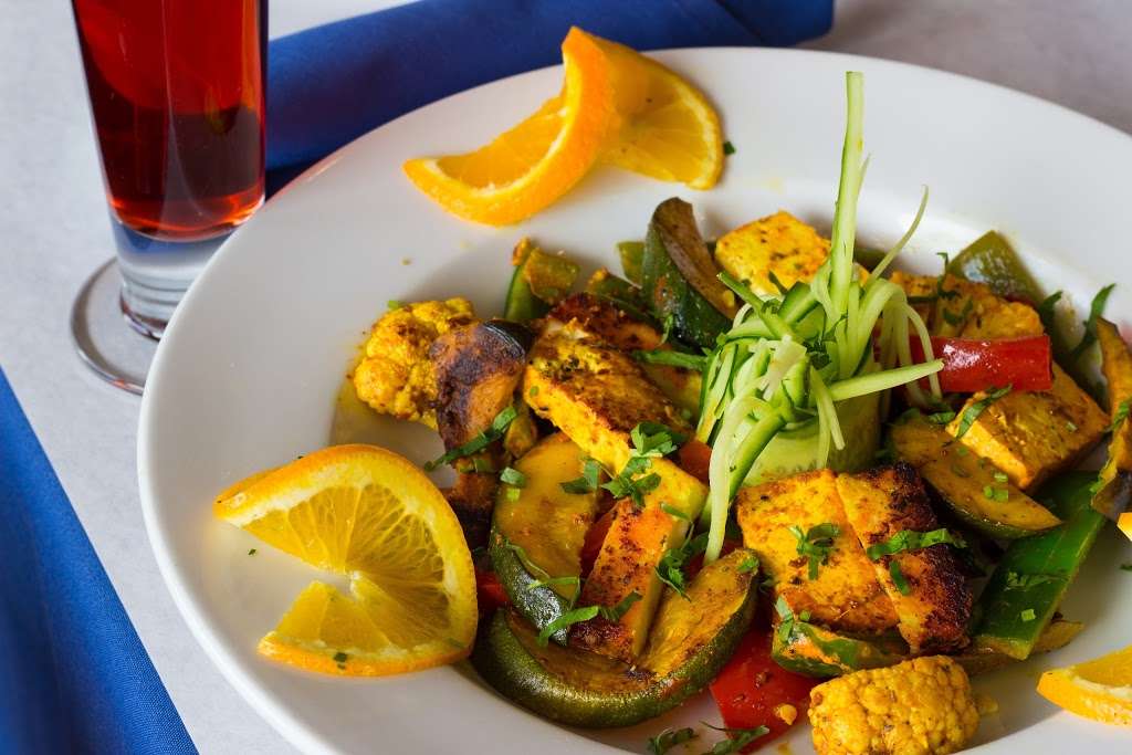 Rasoi | 727 East Ave, Pawtucket, RI 02860, USA | Phone: (401) 728-5500