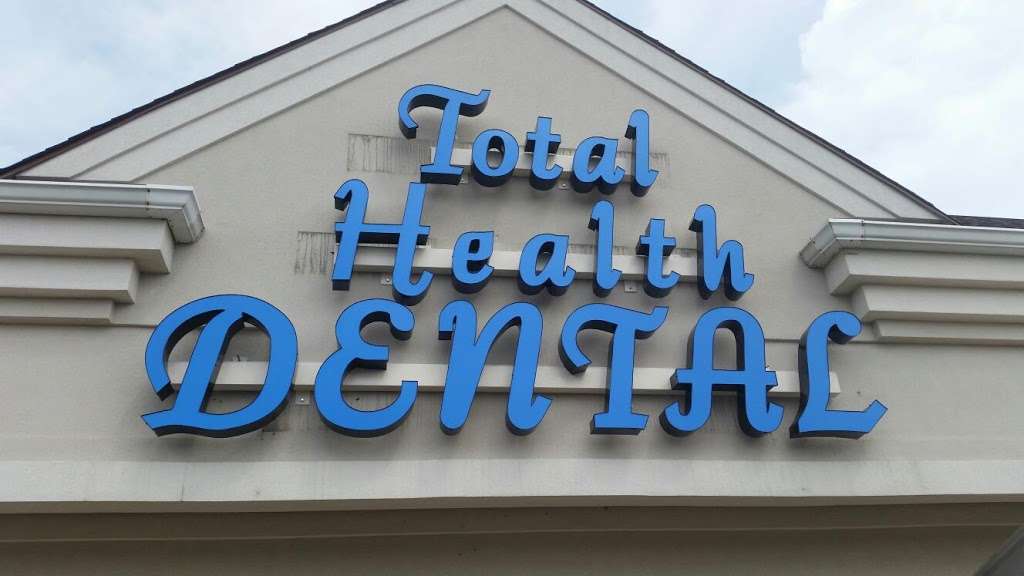 Total Health Dental | 2460 S Eola Rd, Aurora, IL 60503, United States | Phone: (630) 585-5600