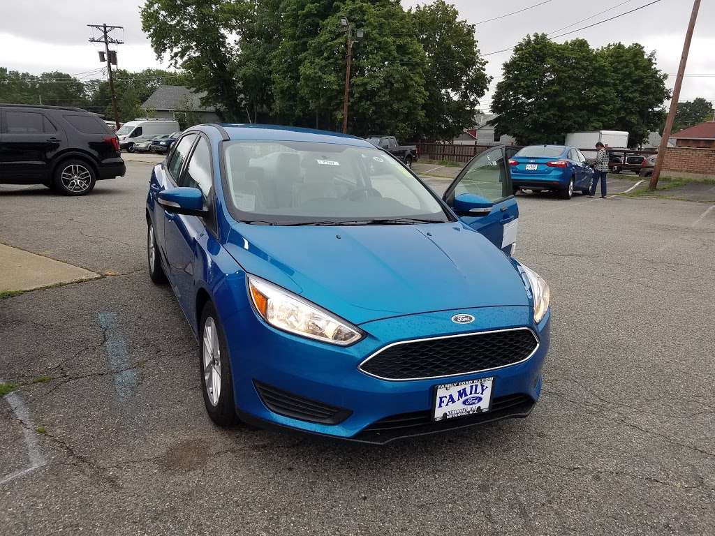 Family Ford Inc. | 30 NJ-183, Netcong, NJ 07857, USA | Phone: (800) 737-0361