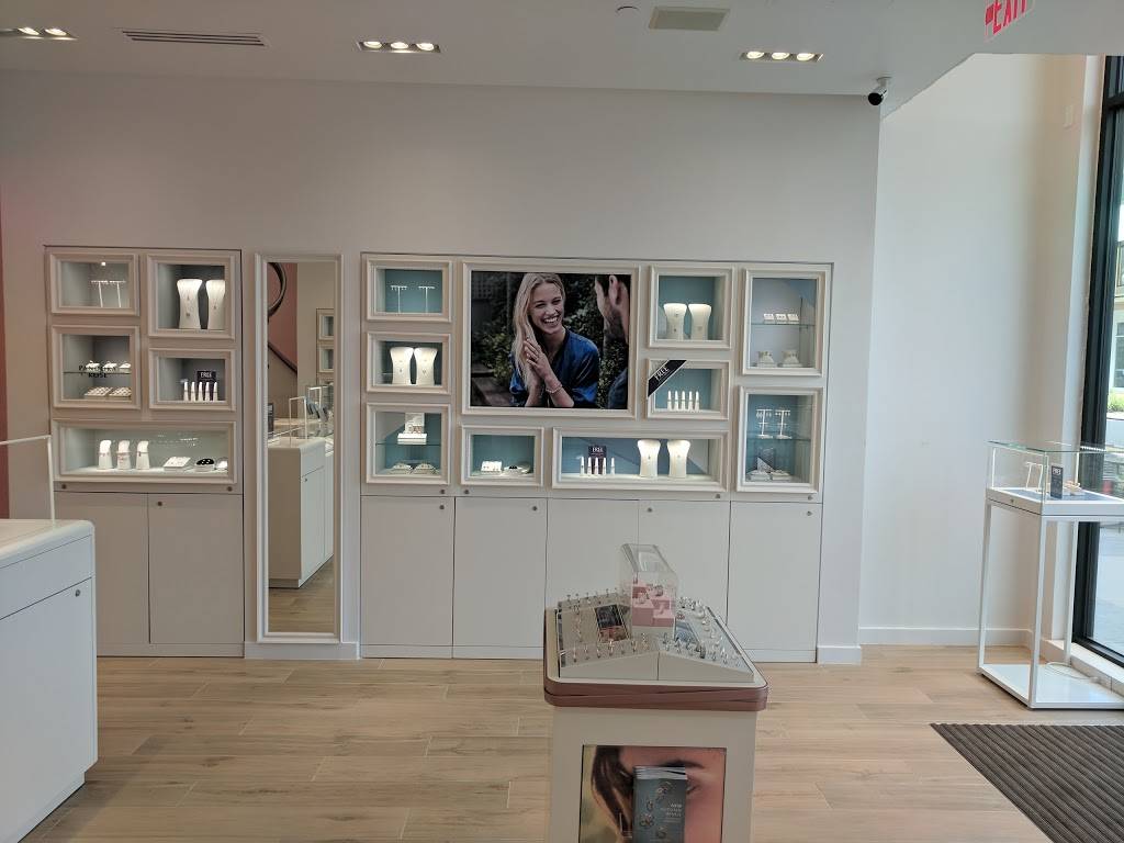 Pandora Jewelry | 5225 Marathon Ave, Fort Worth, TX 76109, USA | Phone: (817) 615-9889