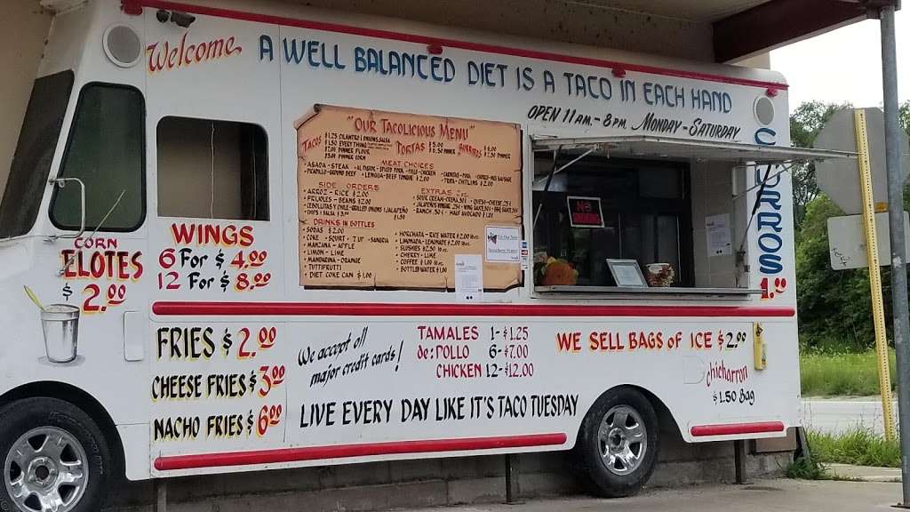 Taco Truck | 379 E Cass St, Joliet, IL 60432, USA | Phone: (815) 723-6078
