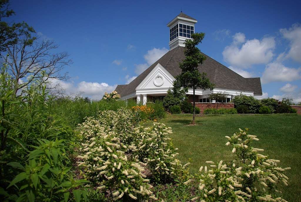 Memorial Prayer Chapel | Upland, IN 46989, USA