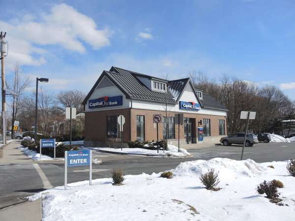 Capital One Bank | 1082 North, NJ-18, East Brunswick, NJ 08816, USA | Phone: (732) 613-0162