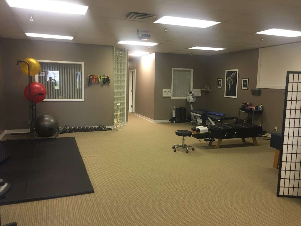 Easley Chiropractic | 5563 NW Barry Rd, Kansas City, MO 64154 | Phone: (816) 841-2600