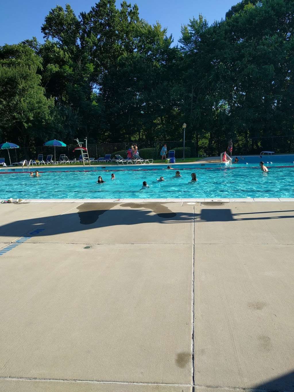 Waters Landing Pool | 20000 Father Hurley Blvd, Germantown, MD 20874 | Phone: (301) 972-3681