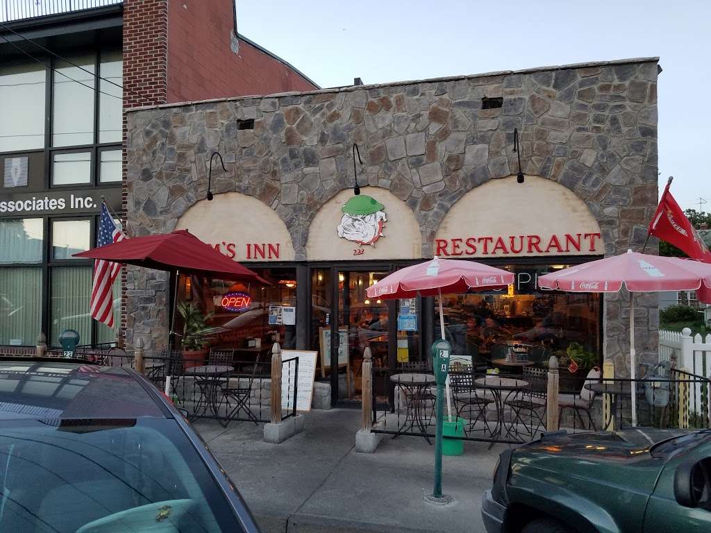 Sams Inn Restaurant | 223 Potomac Ave, Quantico, VA 22134 | Phone: (703) 640-6493