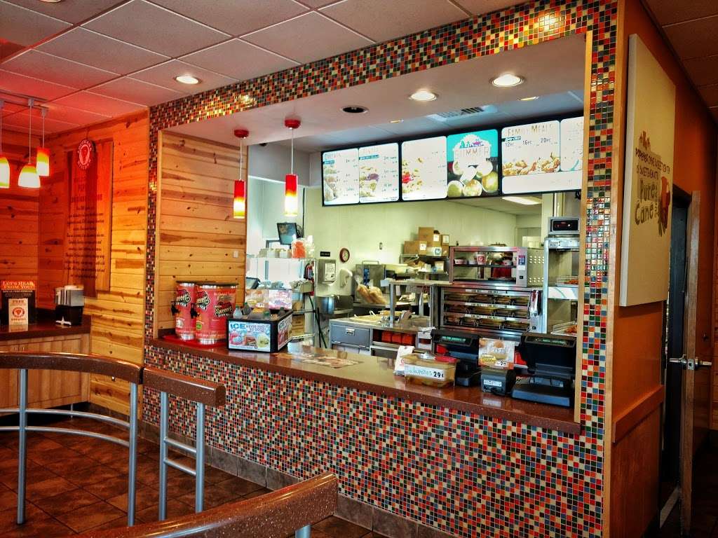 Popeyes Louisiana Kitchen | 117 Sunnyside Plaza Cir Dr, Winchester, VA 22603, USA | Phone: (540) 431-5253