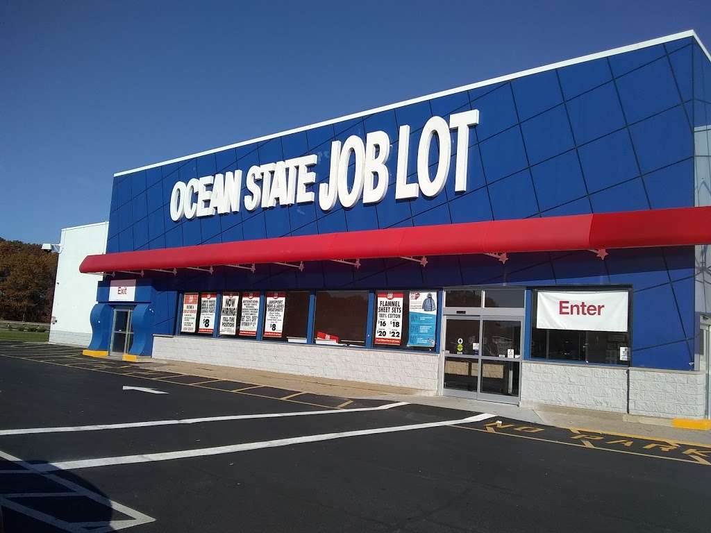 Ocean State Job Lot | 100 Providence Hwy, Dedham, MA 02026, USA | Phone: (781) 326-5614