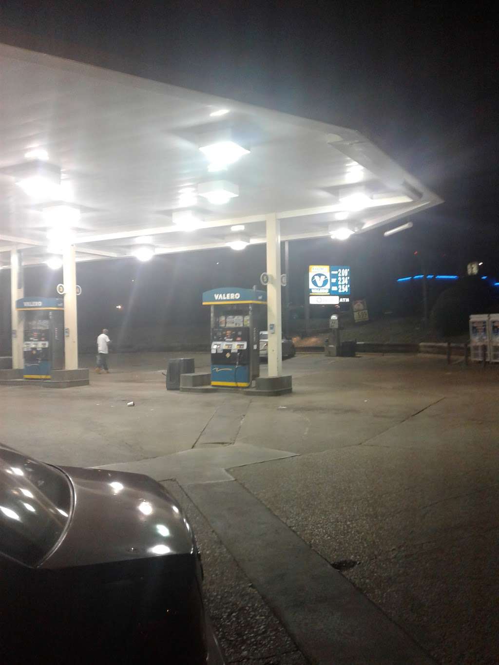 Valero Corner Store | 2475 Tarrant Rd, Grand Prairie, TX 75050, USA | Phone: (972) 641-2863