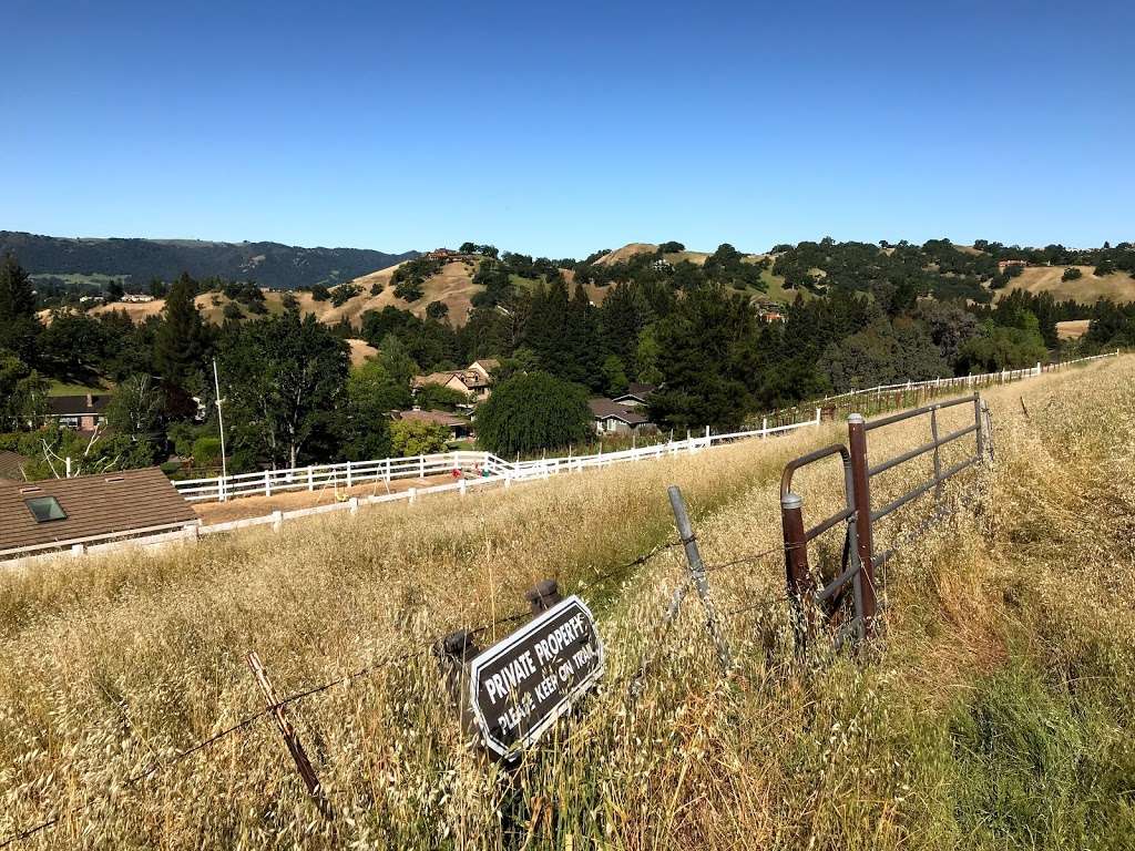 Green valley trailhead | 2234-, 2536 Green Valley Rd, Alamo, CA 94507, USA