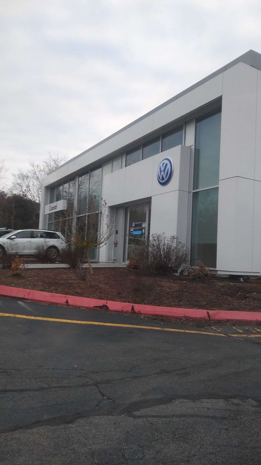 Coastal Volkswagen | 1 Saturn Drive, Hanover, MA 02339, USA | Phone: (781) 871-4600