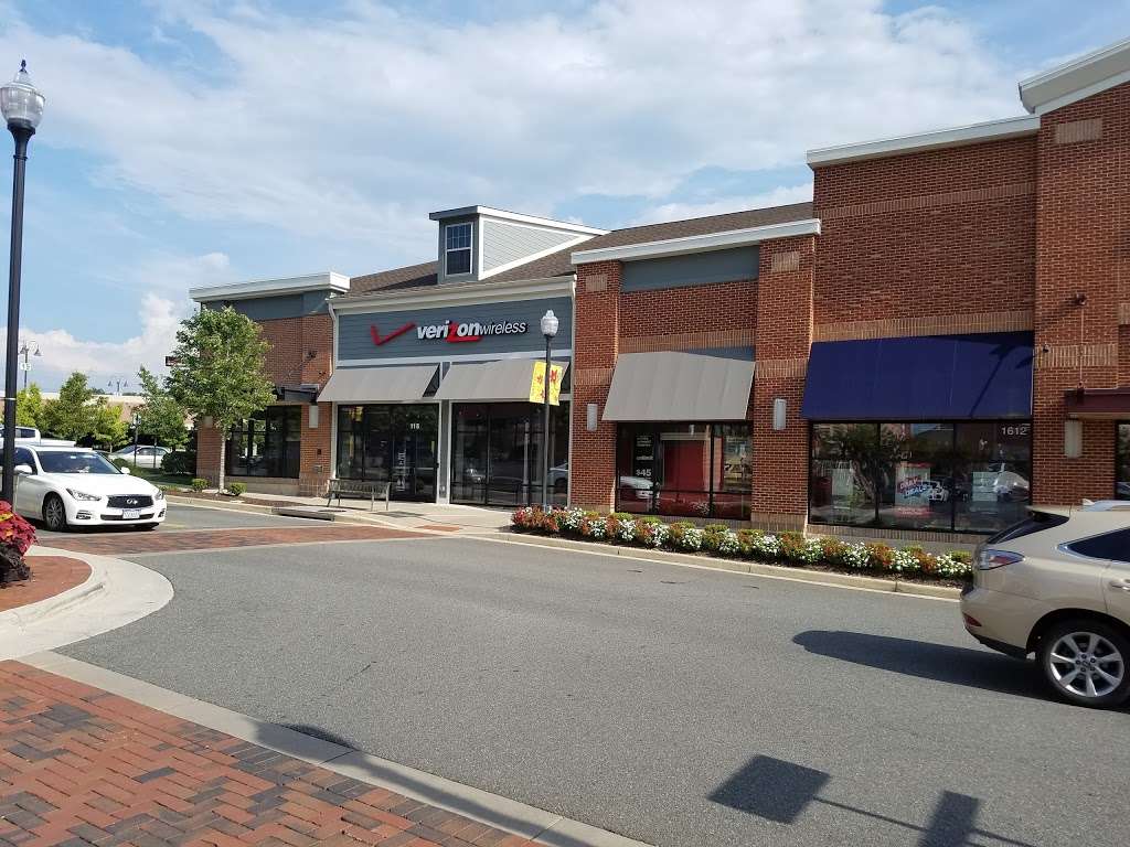 Verizon | 1612 Village Market Boulevard Southeast #115, Leesburg, VA 20175, USA | Phone: (703) 771-2015