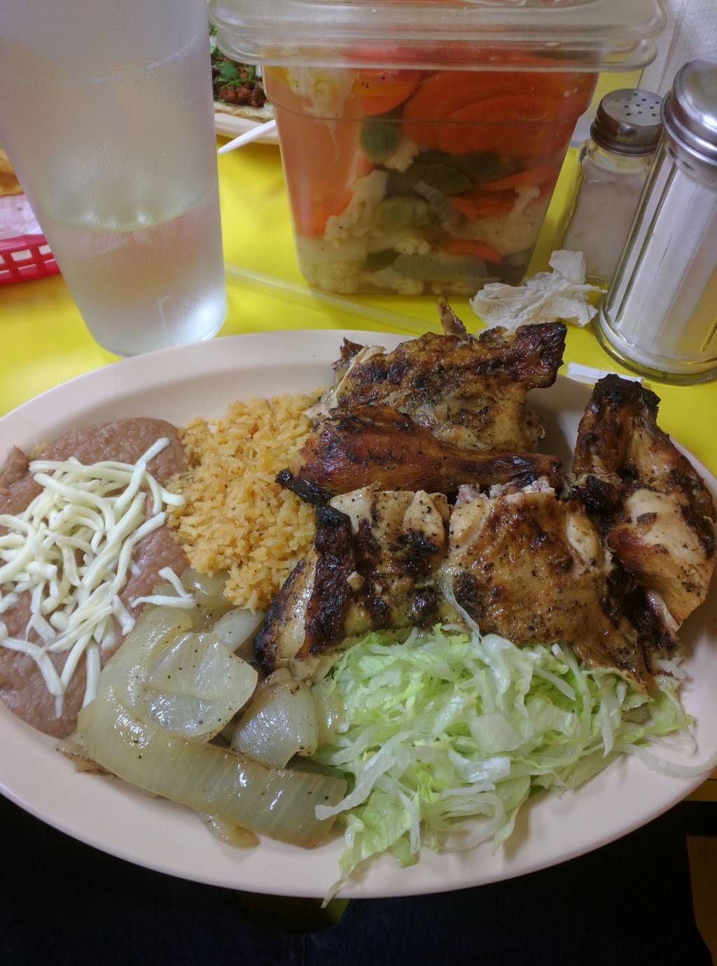 Pollo Michoacano | 2134 W Washington St, Indianapolis, IN 46222, USA | Phone: (317) 917-0666