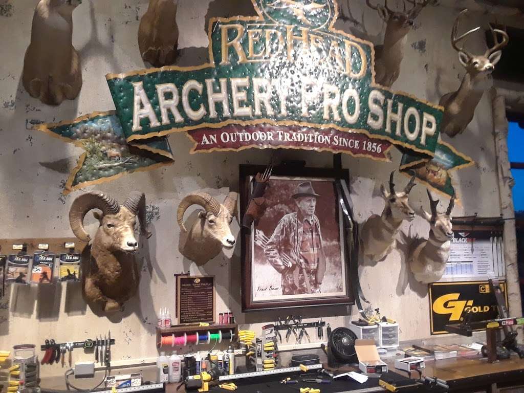 Bass Pro Shops | 18001 Bass Pro Dr, Independence, MO 64055, USA | Phone: (816) 795-4300