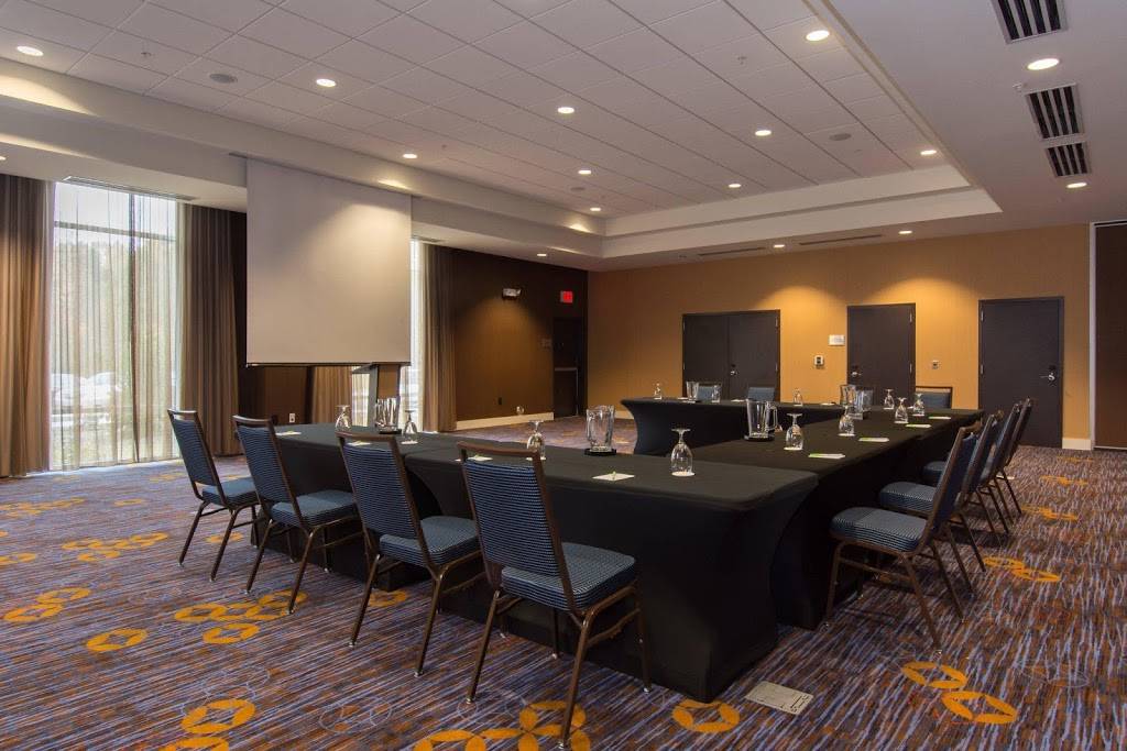 Courtyard by Marriott Raleigh-Durham Airport/Brier Creek | 10600 Little Brier Creek Ln, Raleigh, NC 27617 | Phone: (919) 472-1000