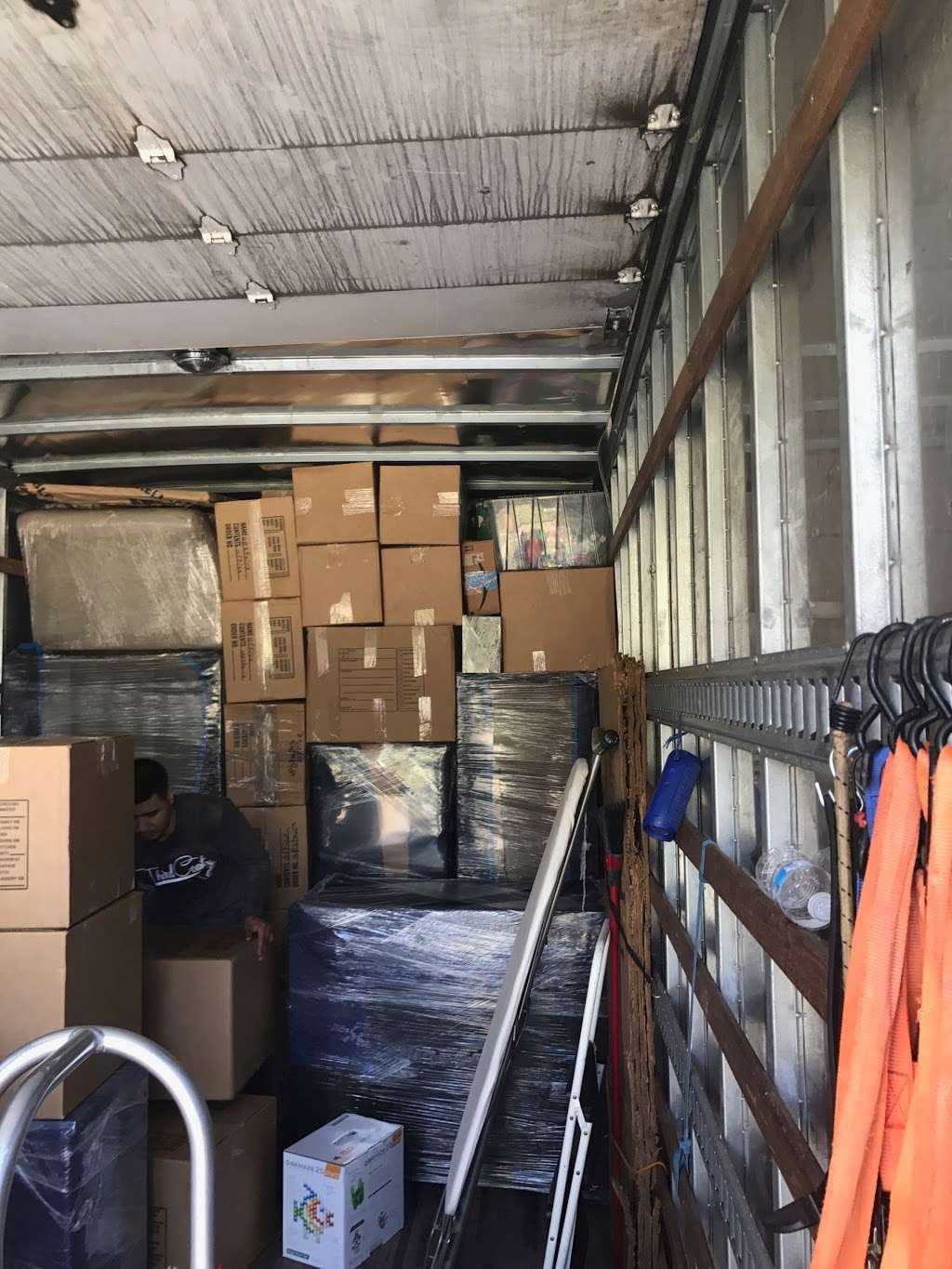 Third Coast Moving Services, LLC | 6300 N Main St #207, Houston, TX 77009, USA | Phone: (832) 267-6160