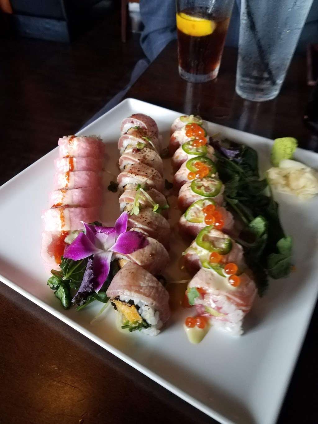 Dao Japanese Steakhouse Sushi & Bar | 200 Burr Ridge Pkwy, Burr Ridge, IL 60527, USA | Phone: (630) 789-5888