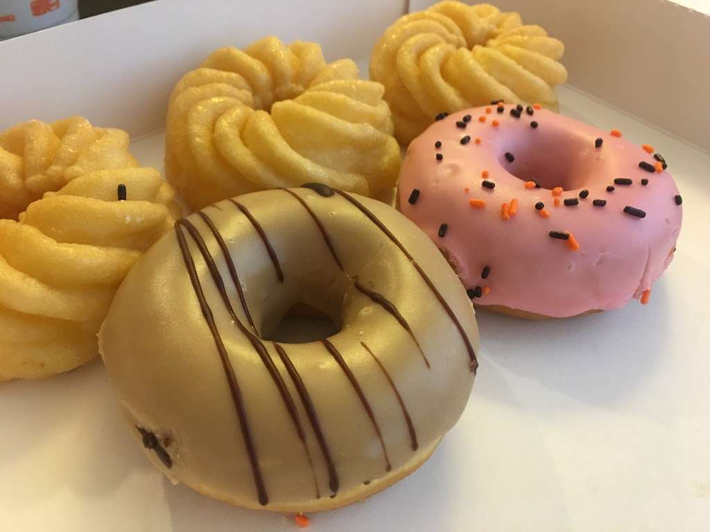 Dunkin Donuts | Ballys Hotel, 1900 Pacific Ave, Atlantic City, NJ 08401, USA | Phone: (609) 441-0101