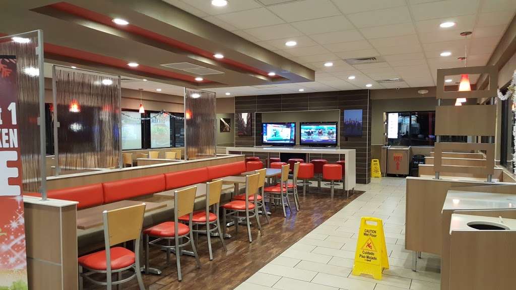 Burger King | 8801 Greenbelt Rd, Greenbelt, MD 20771, USA | Phone: (301) 552-1555