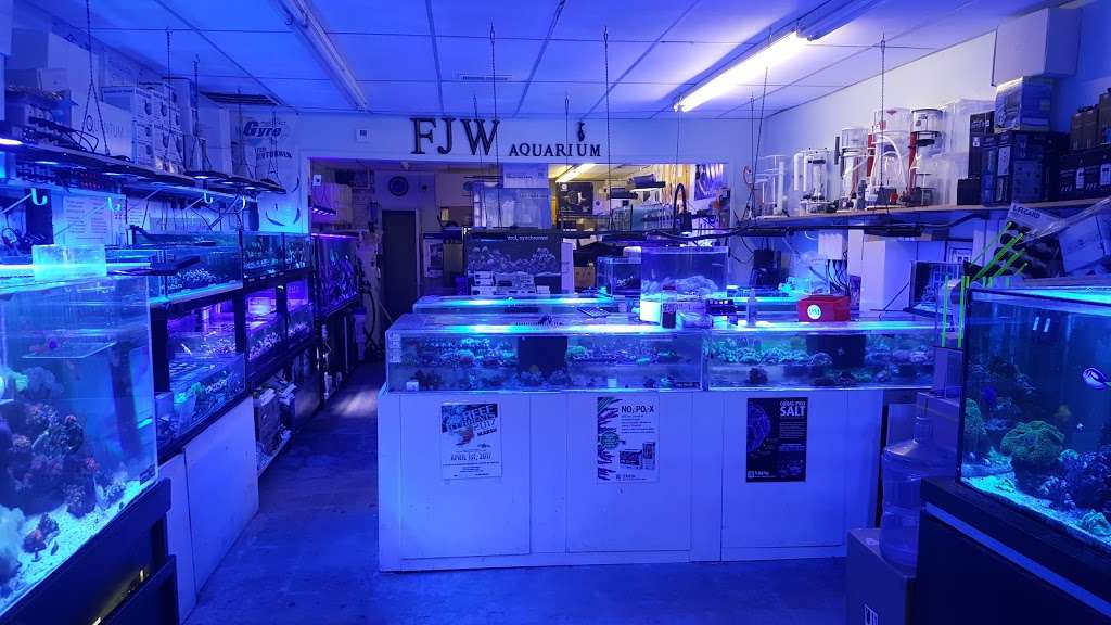 FJW AQUARIUM | 3839 Mangum Rd, Houston, TX 77092 | Phone: (281) 948-8803