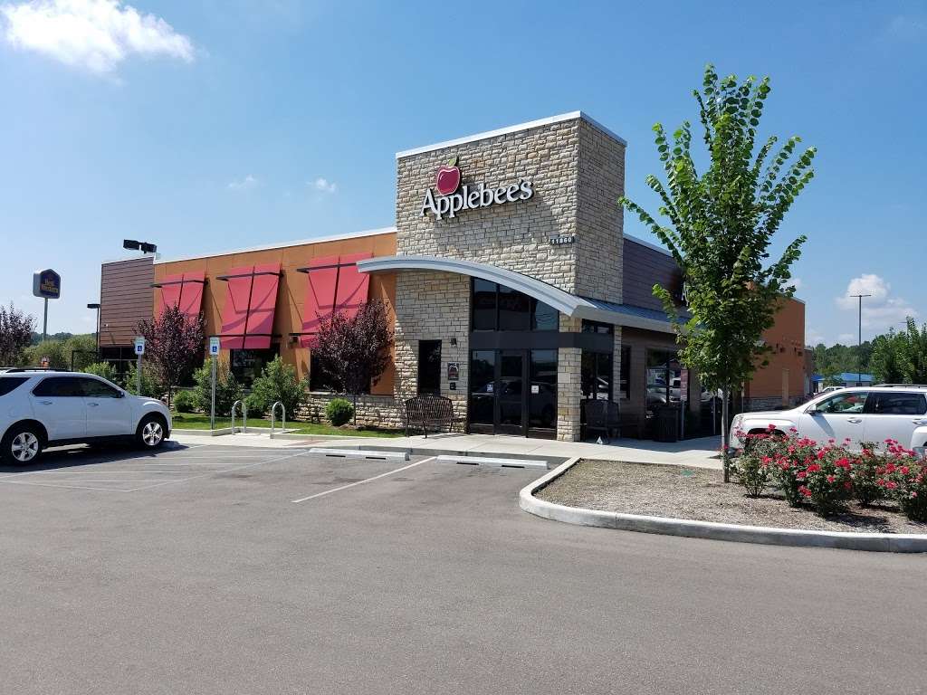 Applebees Grill + Bar | 11860 N, US-31, Edinburgh, IN 46124 | Phone: (812) 526-2376