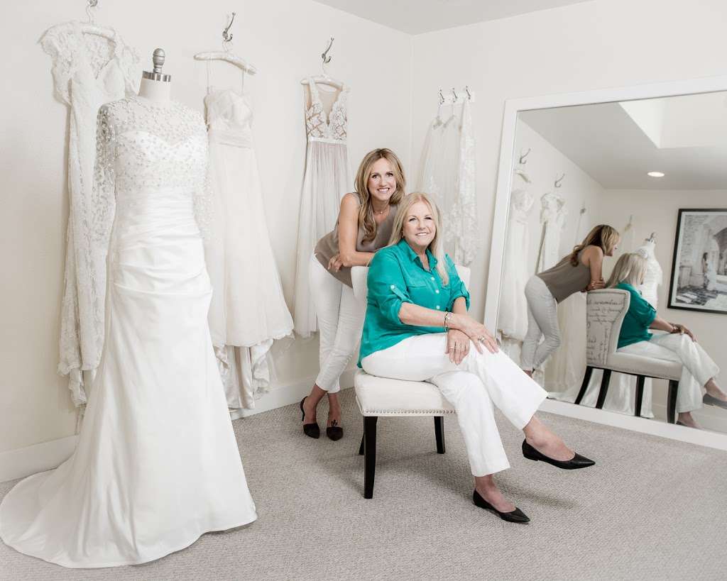 A Stitch In Time Bridal Services | 131 S Barrington Pl, Los Angeles, CA 90049, USA | Phone: (310) 476-1700