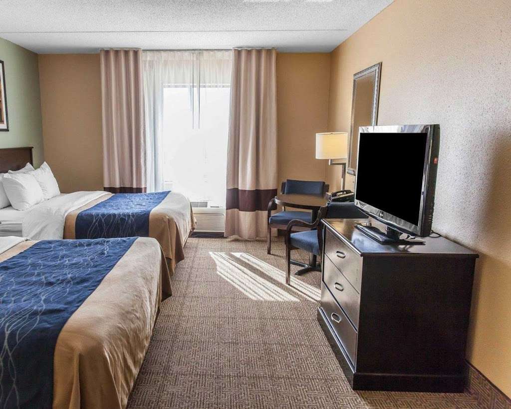 Comfort Inn Near Quantico Main Gate North | 16931 Old Stage Rd, Dumfries, VA 22025, USA | Phone: (703) 445-8070