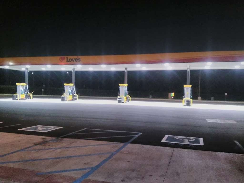 Loves Travel Stop | 1875 Campbell Crossing, Tipton, IN 46072, USA | Phone: (765) 963-4167