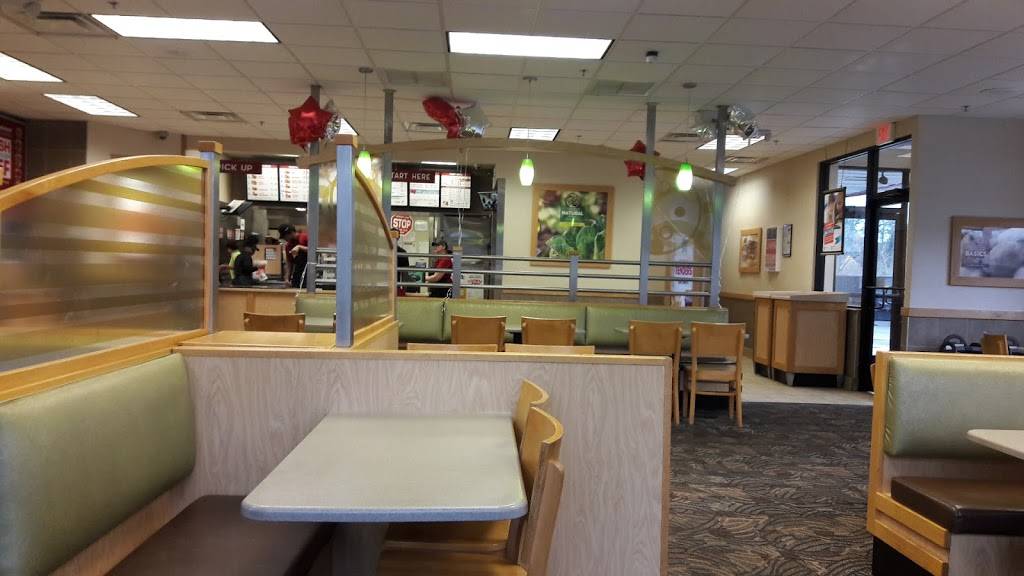 Wendys | 2970 Anvilblock Rd, Ellenwood, GA 30294, USA | Phone: (404) 363-3838