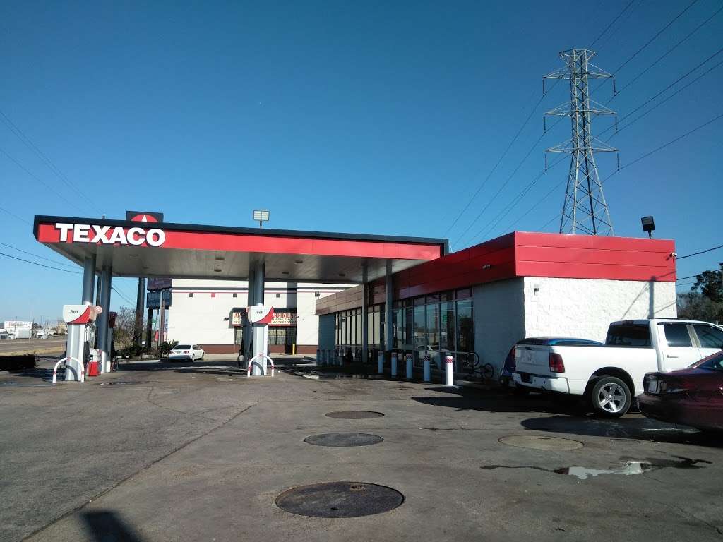 Texaco Channelview | 15606 I-10 East, Channelview, TX 77530, USA | Phone: (281) 452-0864