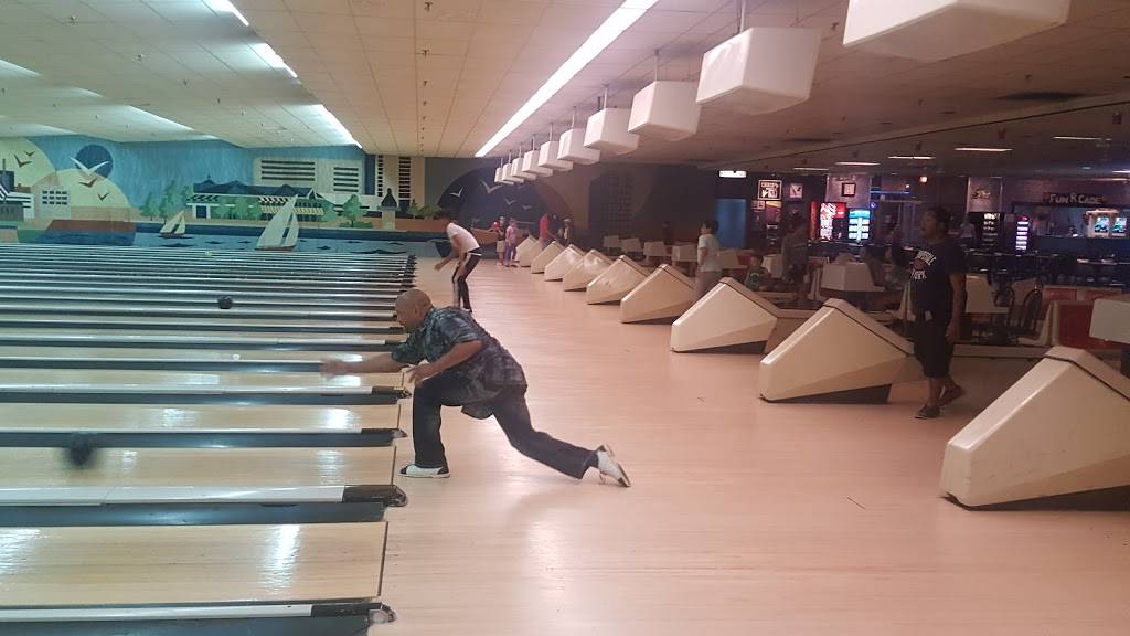 Southwyck Bowling Lanes | 5255 Heatherdowns Blvd, Toledo, OH 43614, USA | Phone: (419) 865-8815