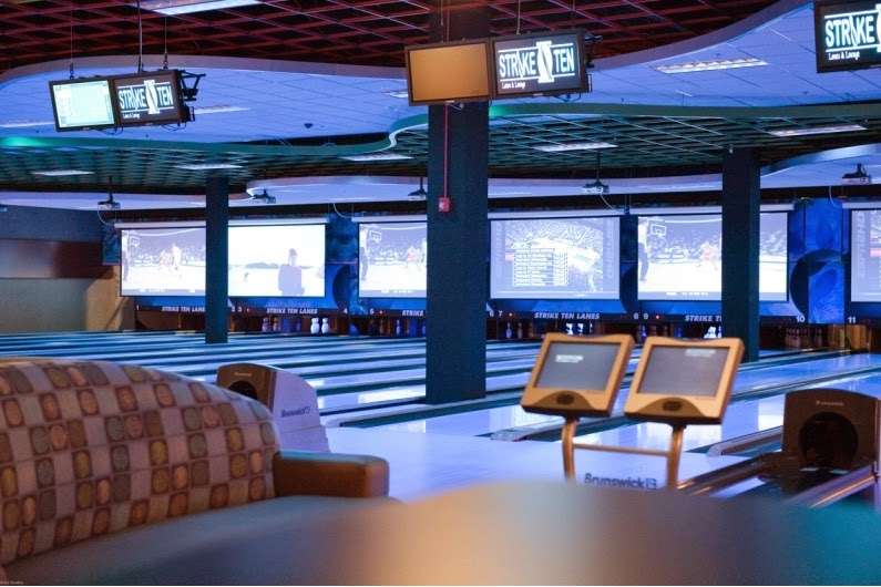 Strike Ten Lanes & Lounge | 800 E Nerge Rd, Roselle, IL 60172, USA | Phone: (630) 307-8100