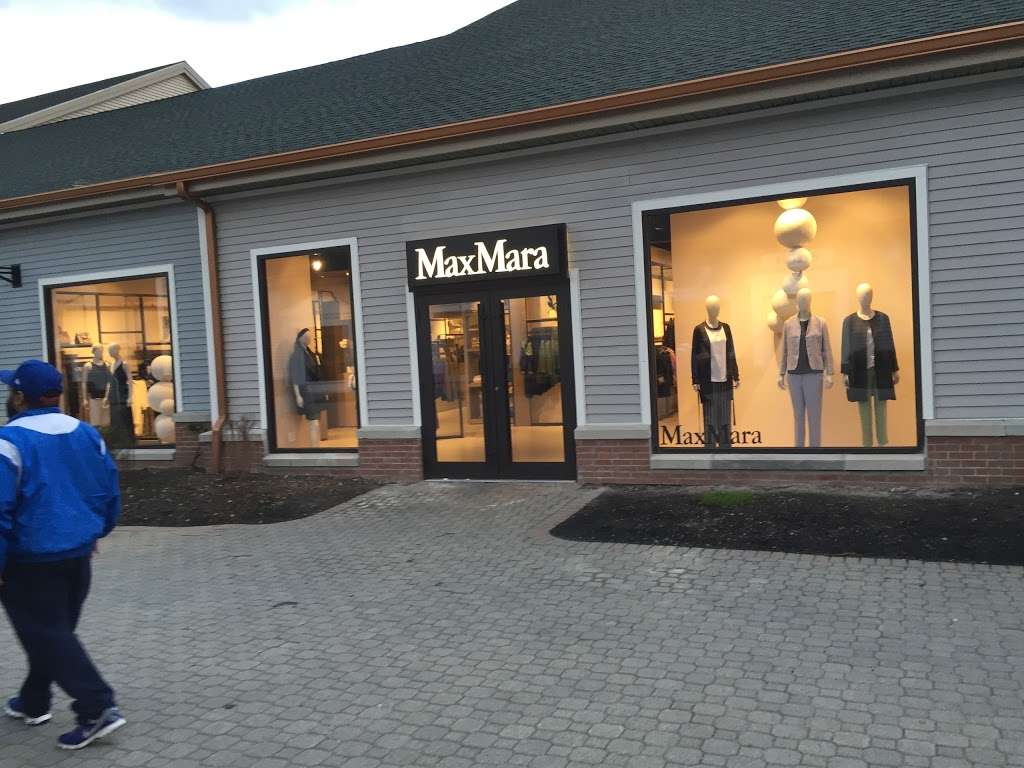 Max Mara | 818 Grapevine Ct, Central Valley, NY 10917, USA | Phone: (845) 928-4378