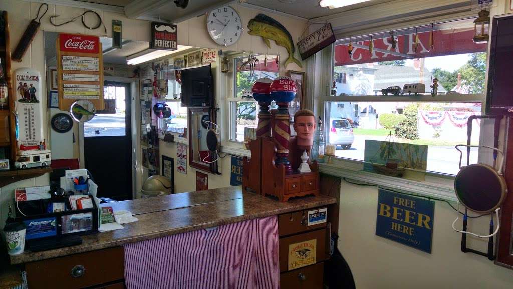 Vitos Barbershop | 402 S Main St, Haverhill, MA 01835, USA | Phone: (978) 469-9300
