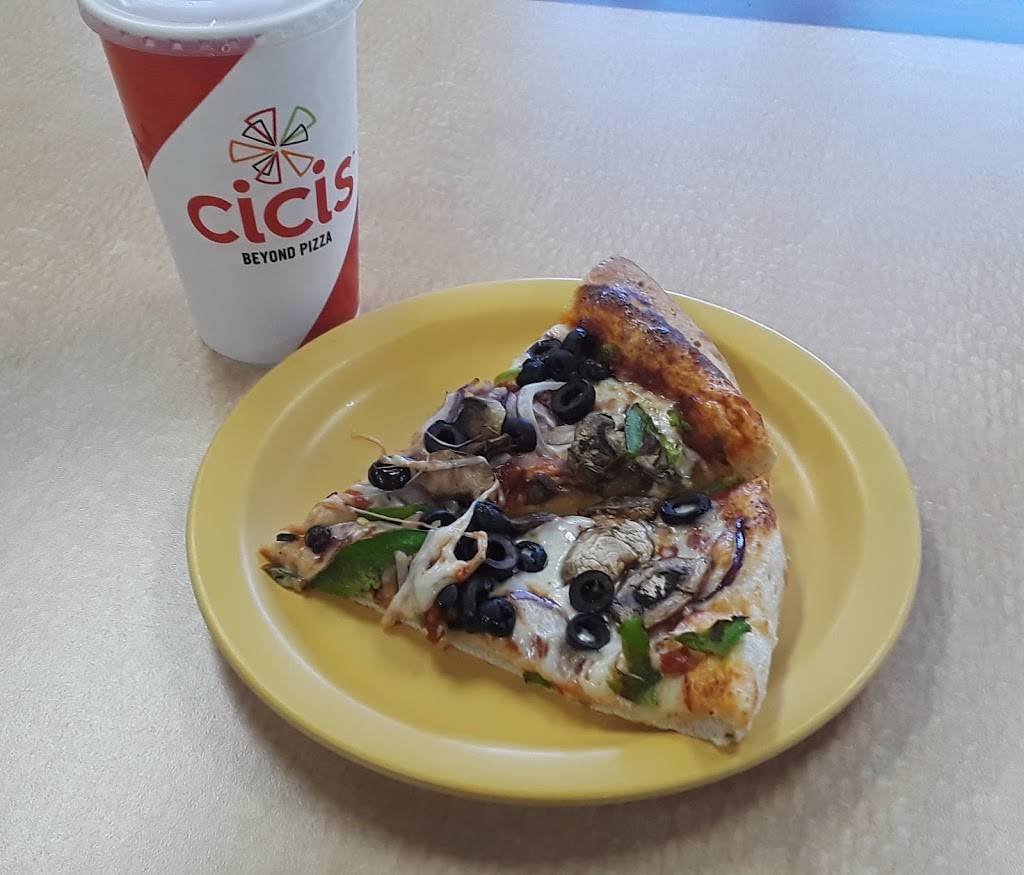 Cicis Pizza | 4800 Columbia Ave #300, Dallas, TX 75226 | Phone: (214) 370-3404