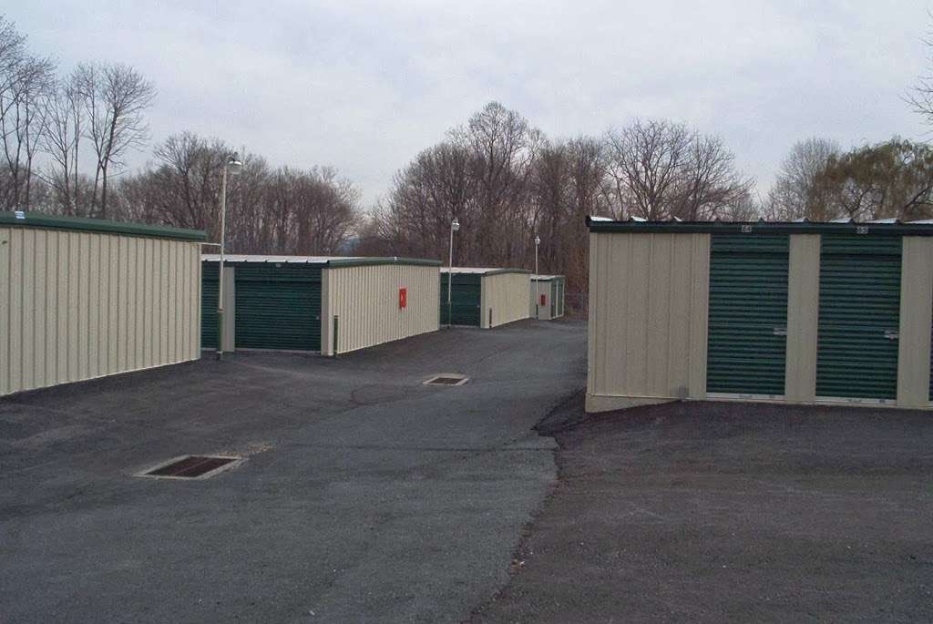 Storage World | 9 Morgan Dr, Sinking Spring, PA 19608 | Phone: (610) 674-1041