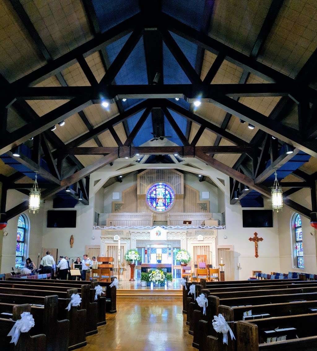 St Gregory the Great Church | 242-20 88th Ave, Queens, NY 11426, USA | Phone: (718) 347-3707